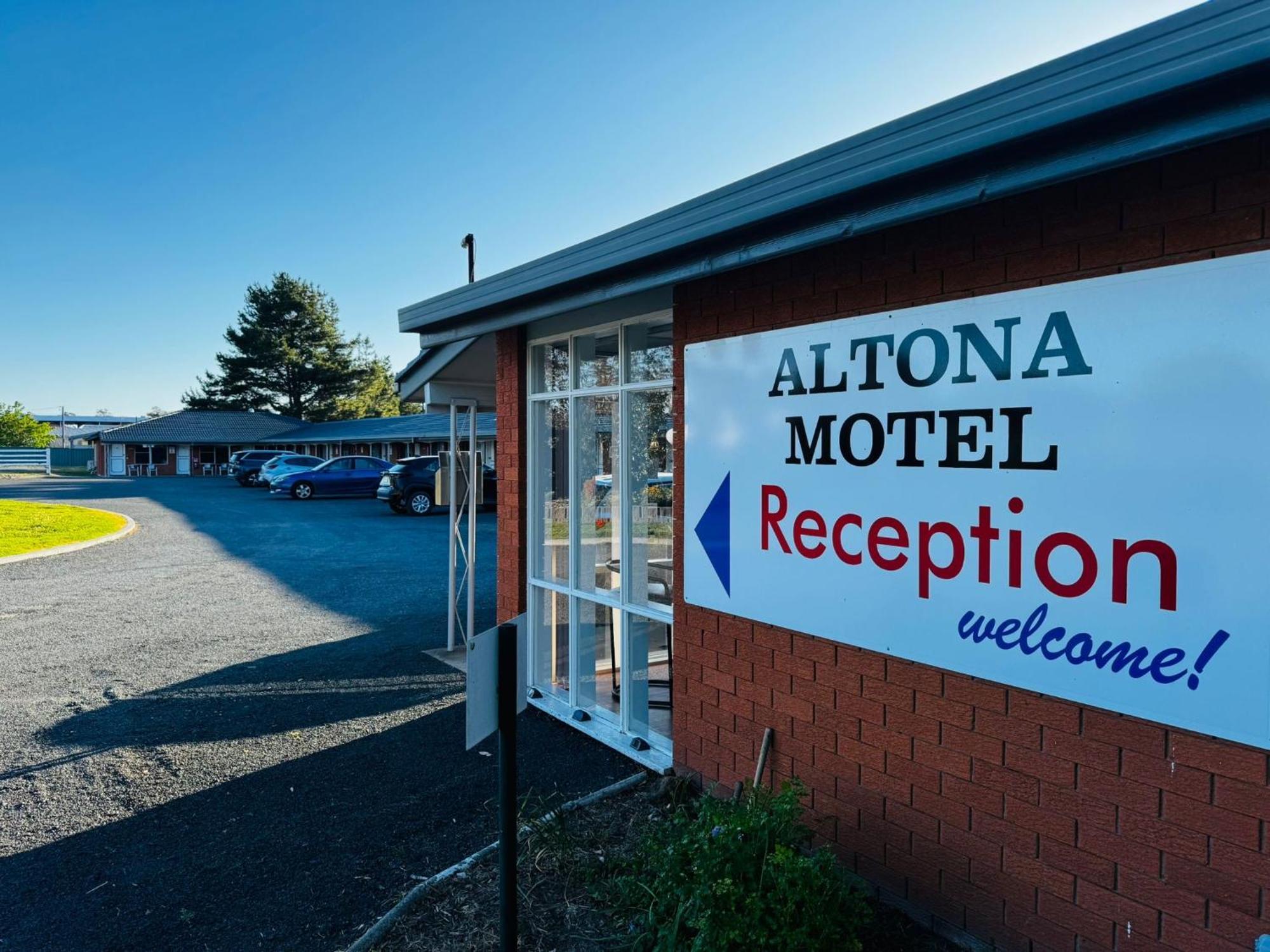 Altona Motel Uralla Eksteriør bilde