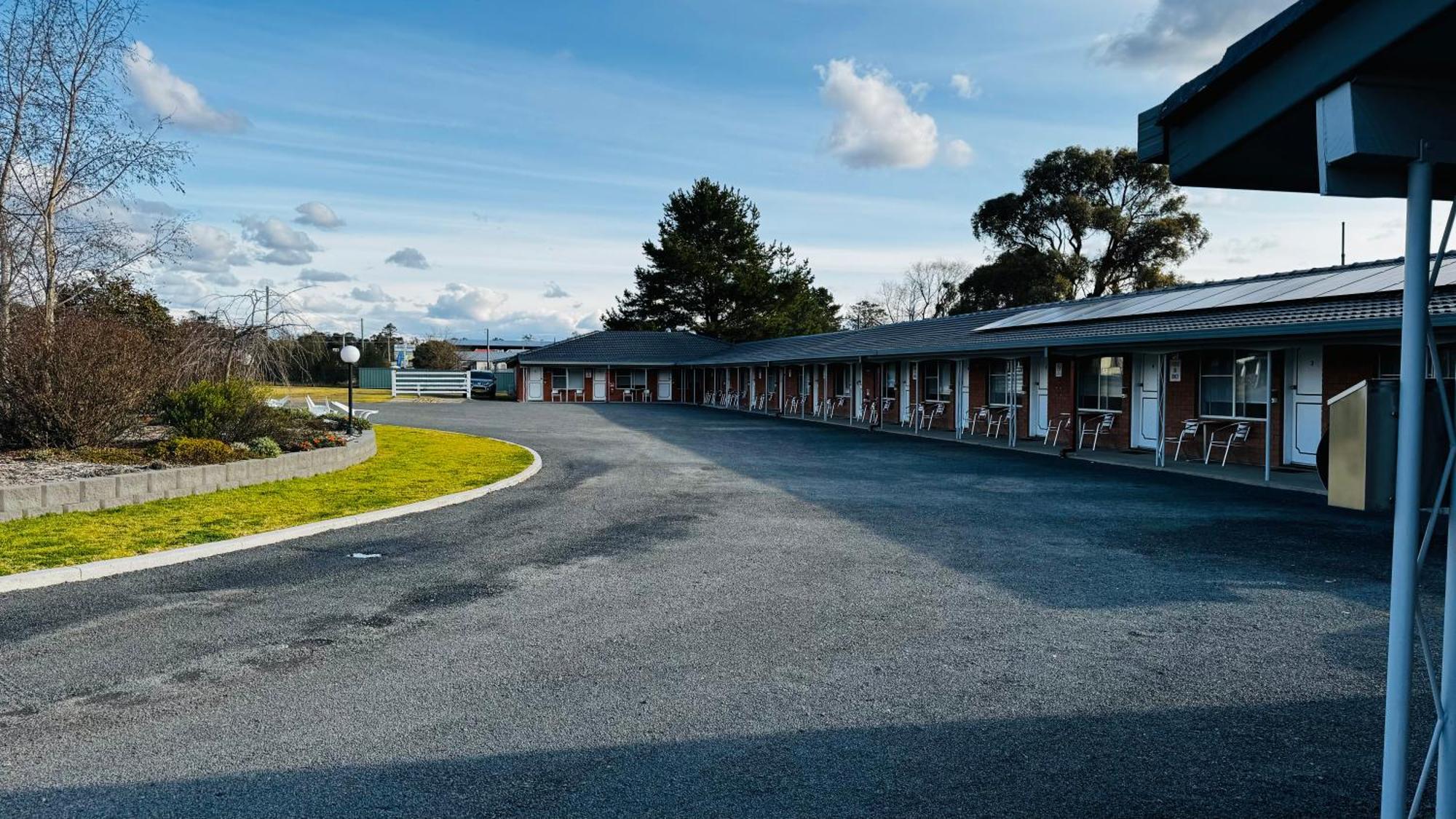 Altona Motel Uralla Eksteriør bilde
